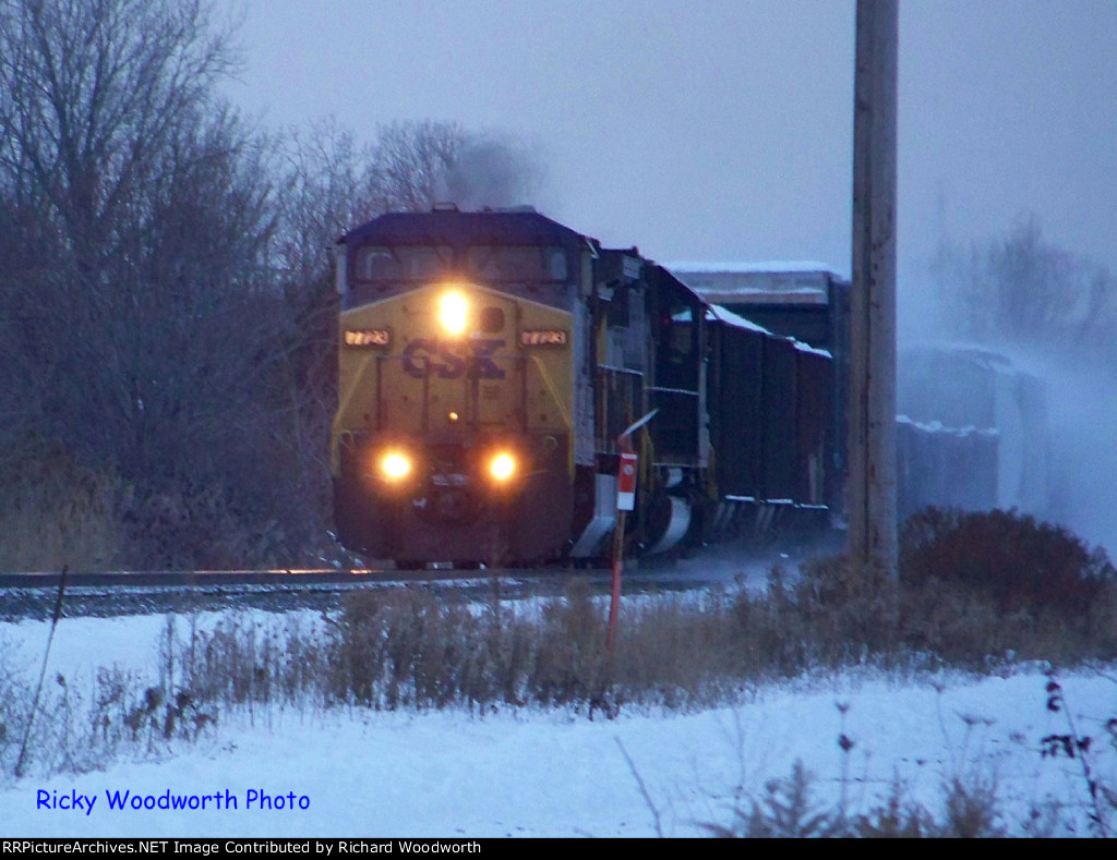 CSX 7723 Snow
